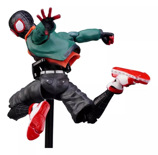 Figura Articulada Spiderman Miles Morales Spiderverse 14cm