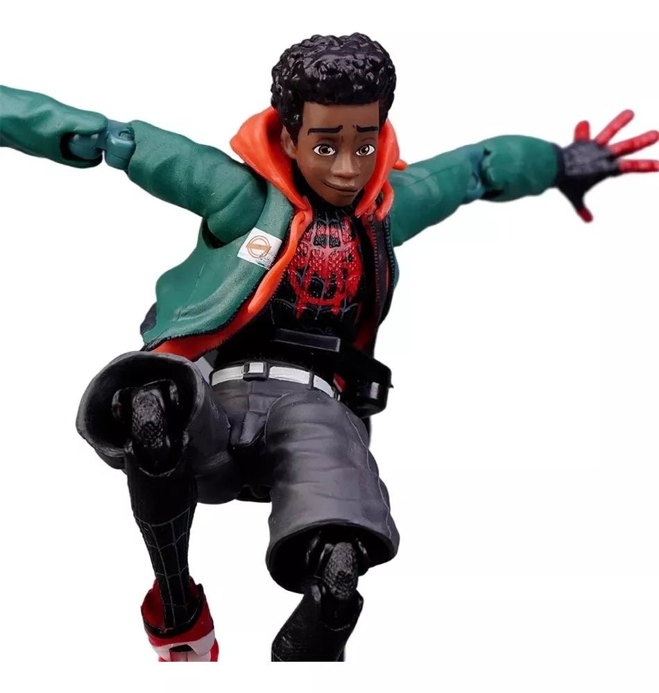 Figura Articulada Spiderman Miles Morales Spiderverse 14cm