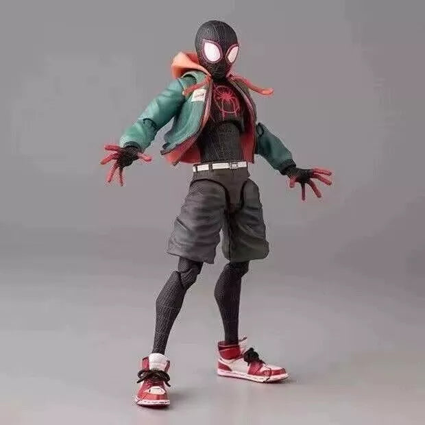 Figura Articulada Spiderman Miles Morales Spiderverse 14cm